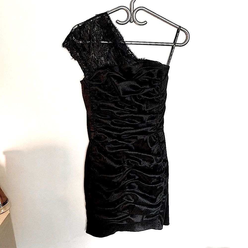 JESSICA MCCLINTOCK • LBD Little Black Mini Dress • XS • Bridesmaid + Formalwear - Picture 15 of 15